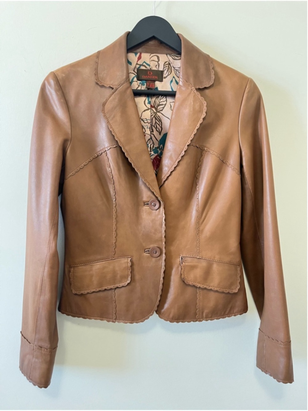 Danier Vintage Brown Camel Genuine Leather Button Front Jacket Size XS